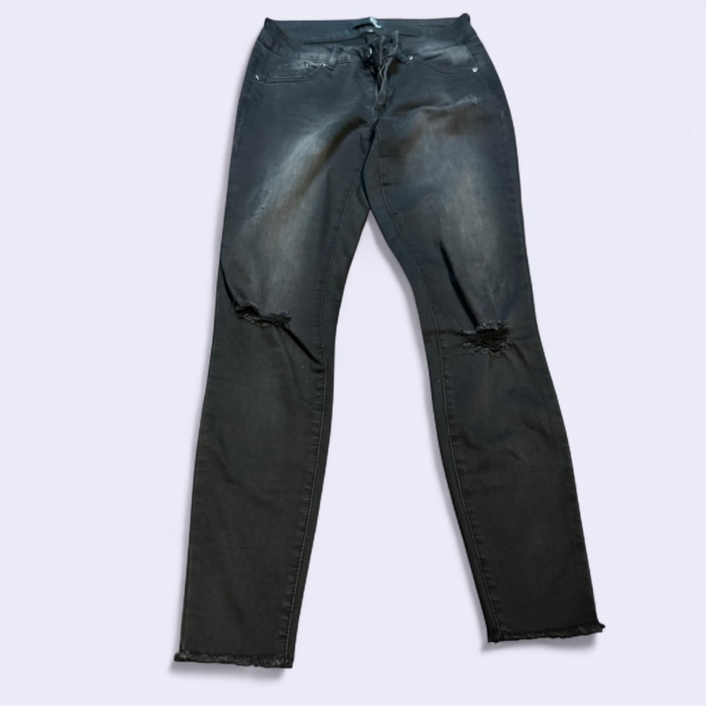 1822 Denim Women's Black Distressed Skinny Jeans